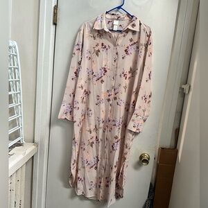 H&M long sleeved floral shirt dress